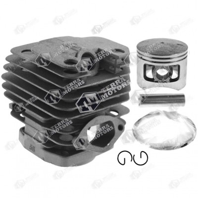 Monastery Emigrate Caius Kit cilindru pentru drujba China 5800/ diametru piston 45.2mm